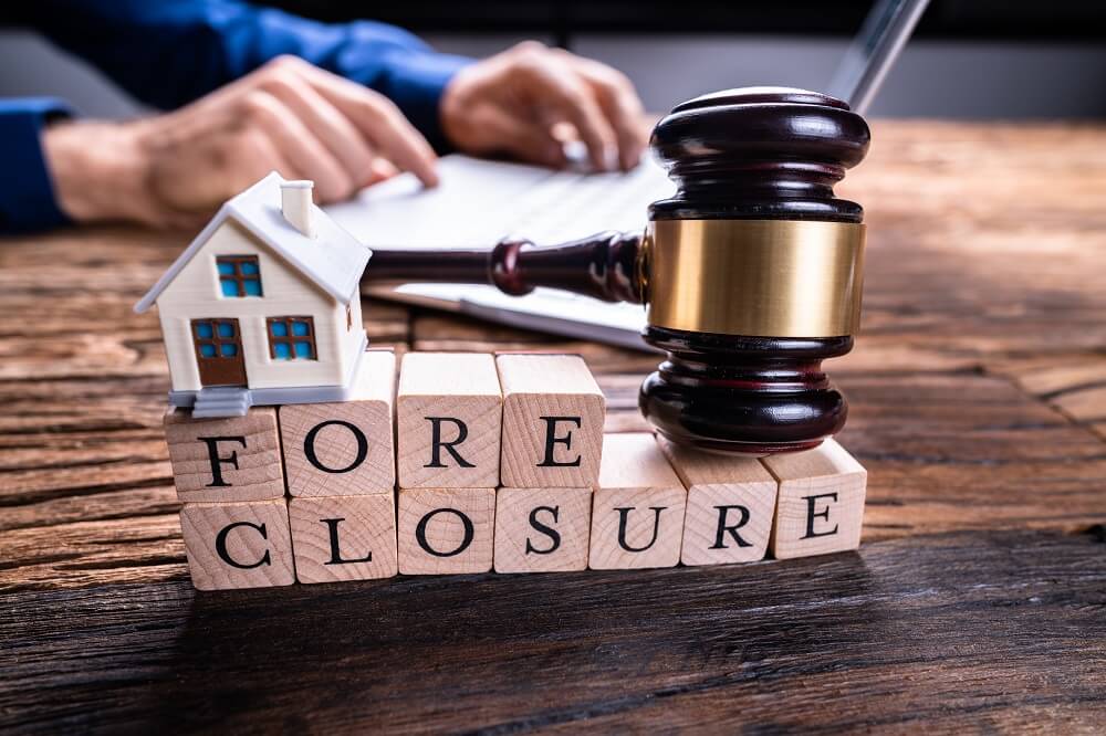 Foreclosure attorney in New York
